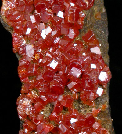 Vanadinite from Apache Mine (Vanadium Shaft), 8 km north of Globe, Gila County, Arizona