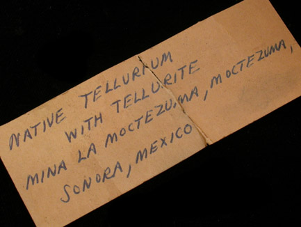 Tellurium with Tellurite from Moctezuma Mine, Moctezuma, Sonora, Mexico
