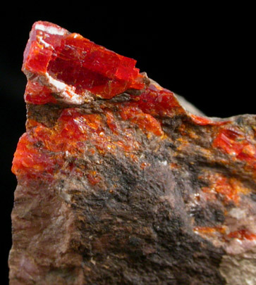 Hodgkinsonite, Zincite, Barite from Franklin Mining District, Sussex County, New Jersey (Type Locality for Hodgkinsonite and Zincite)