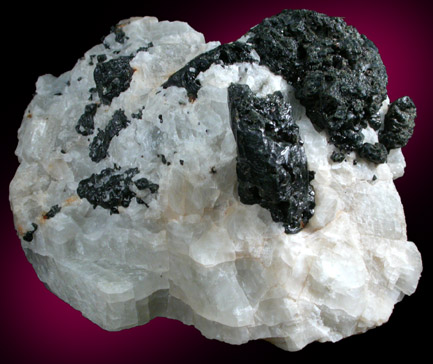 Hedenbergite in Calcite from Keene, Essex County, New York