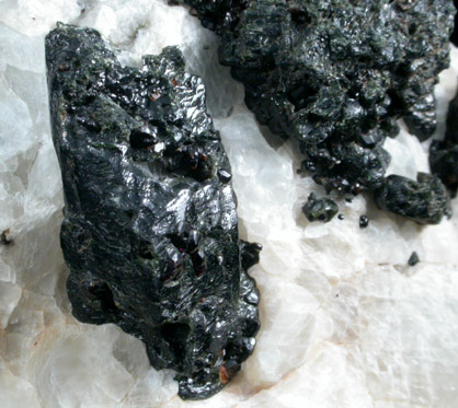 Hedenbergite in Calcite from Keene, Essex County, New York