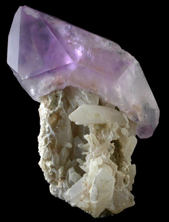 Quartz var. Amethyst Scepter from Diamond Hill, Ashaway, south of Hopkinton, Washington County, Rhode Island