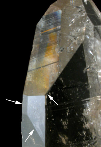 Quartz with rare r- and v-faces from Kanton Uri, Switzerland