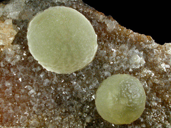 Fluorite on Quartz from Ajanta, Maharashtra, India