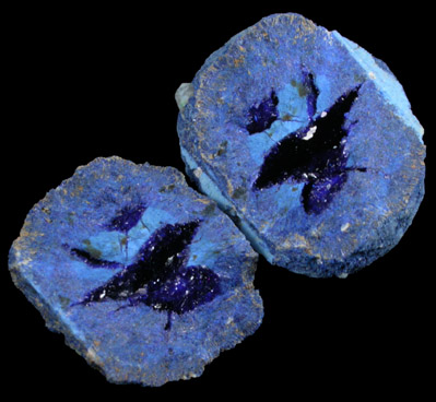 Azurite nodule from Blue Ball Mine, 4.8 km south of Miami, Gila County, Arizona