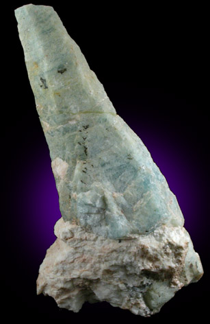 Beryl from Case Quarry, northeast of Portland, Middlesex County, Connecticut