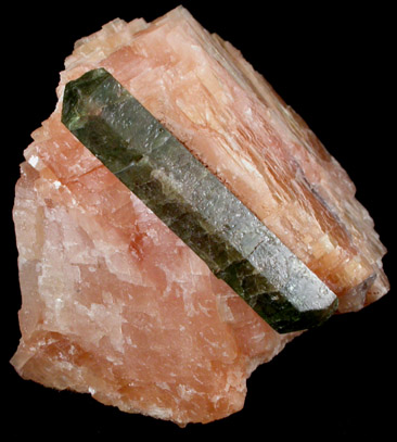 Fluorapatite in Calcite from Yates Mine, Otter Lake, Pontiac County, Qubec, Canada