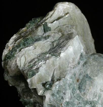 Elbaite Tourmaline with Muscovite, Albite from Strickland Quarry, Collins Hill, Portland, Middlesex County, Connecticut