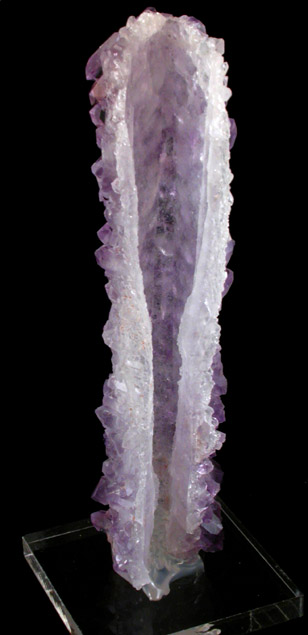 Quartz var. Amethyst pseudomorph after Anhydrite from Catalan Agate-Amethyst District, Souther Paran Basalt Basin, Artigas, Uruguay