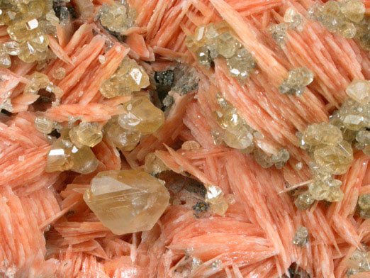 Cerussite on Barite from Mibladen, Haute Moulouya Basin, Zeida-Aouli-Mibladen belt, Midelt Province, Morocco