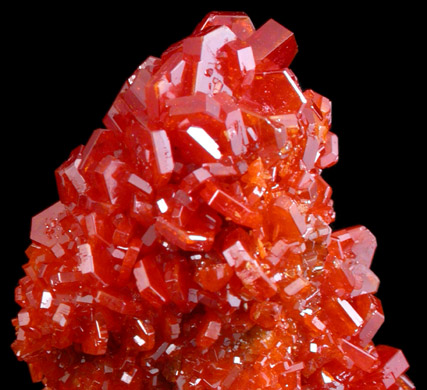 Vanadinite on Barite from Mibladen, Haute Moulouya Basin, Zeida-Aouli-Mibladen belt, Midelt Province, Morocco