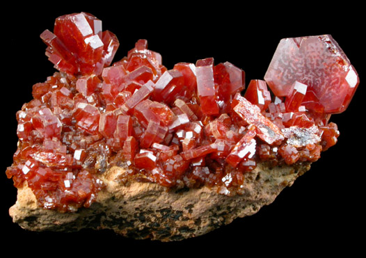 Vanadinite from Mibladen, Haute Moulouya Basin, Zeida-Aouli-Mibladen belt, Midelt Province, Morocco