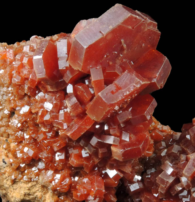 Vanadinite on Barite from Mibladen, Haute Moulouya Basin, Zeida-Aouli-Mibladen belt, Midelt Province, Morocco