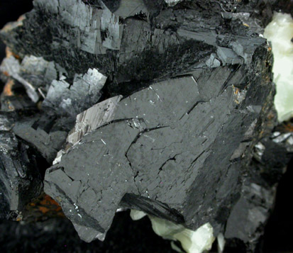 Babingtonite with Prehnite from Lane's Quarry, Westfield, Hampden County, Massachusetts