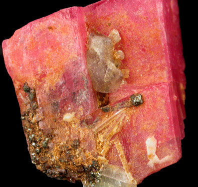 Rhodochrosite with Fluorite, Pyrite, Quartz from Moose Mine, Gilpin County, Colorado