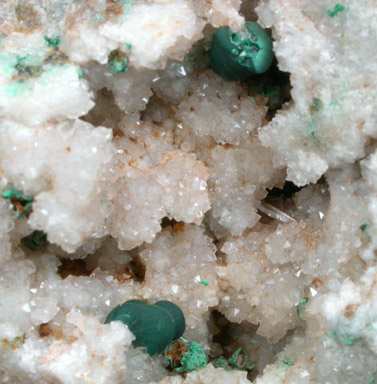 Malachite on Quartz from Cheshire Barite Mine, Jinny Hill Road, Cheshire, New Haven County, Connecticut