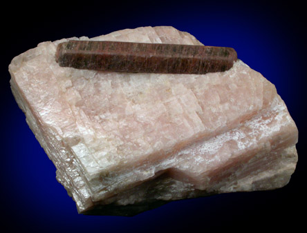 Fluorapatite in Calcite from Renfrew County, Ontario, Canada