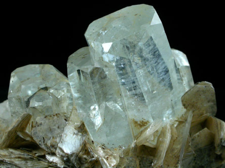 Beryl var. Aquamarine in Muscovite from Dusso, Baltistan, Gilgit-Baltistan, Pakistan