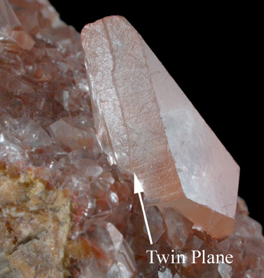Calcite (twinned crystals) from Daye, Huangshi, Hubei, China