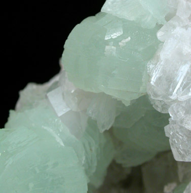 Prehnite on Quartz from Tafelkop, Goboboseb Mountains, 27 km west of Brandberg Mountain, Erongo region, Namibia