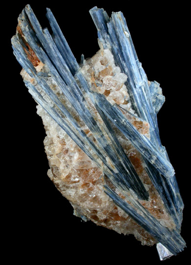 Kyanite in Quartz from Barra do Salinas, Coronel Murta, Minas Gerais, Brazil