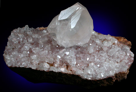 Calcite (twinned crystals) from Daye, Huangshi, Hubei, China