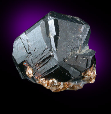 Cassiterite (twinned crystals) from Chillagoe-Herberton, Queensland, Australia