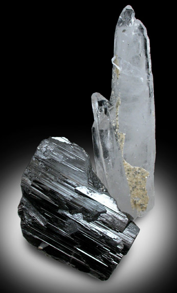 Ferberite and Quartz from Panasqueira Mine, Barroca Grande, 21 km. west of Fundao, Castelo Branco, Portugal