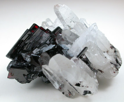 Hbnerite and Quartz from Pasto Bueno District, Pallasca Province, Ancash Department, Peru