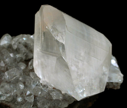 Calcite (twinned crystals) from Daye, Huangshi, Hubei, China