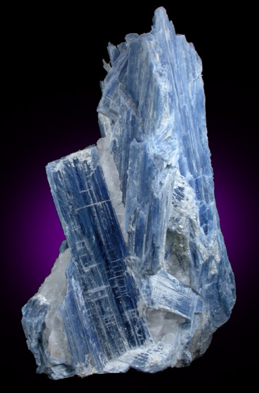 Kyanite in Quartz from Barra do Salinas, Coronel Murta, Minas Gerais, Brazil