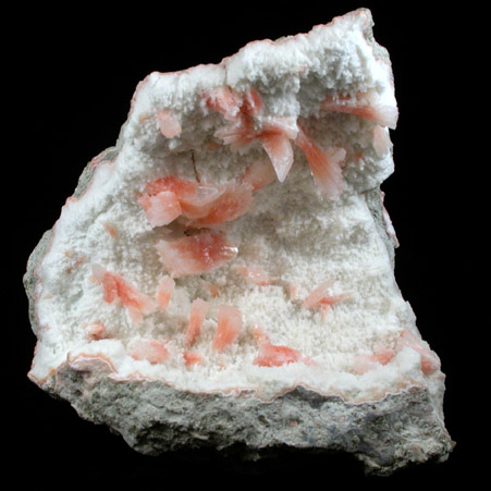 Heulandite-Ca on Mordenite from Rat's Nest Claim, near Challis, Custer County, Idaho