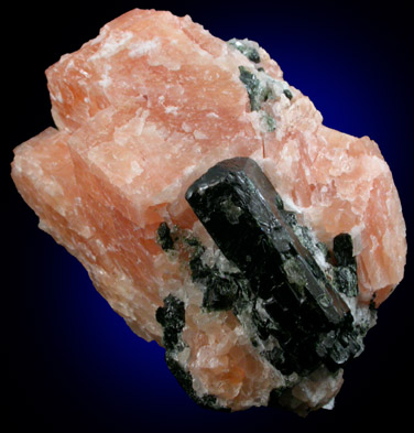 Ferrosilite in Calcite from Yates Mine, Otter Lake, Pontiac County, Québec, Canada
