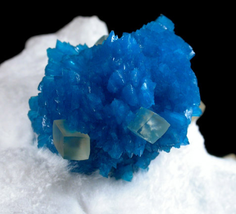 Cavansite on Mordenite with Calcite from Wagholi Quarry, Maharashtra, India