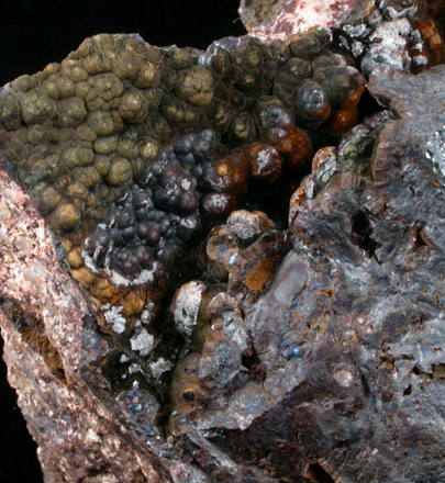 Ramsdellite-Pyrolusite from Putnam Wash, Pima County, Arizona