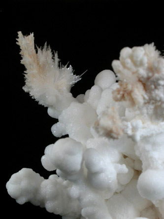 Aragonite on Calcite from Santa Rita Mine, Francisco Portillo, Chihuahua, Mexico