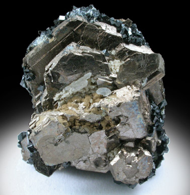 Ilvaite on Pyrrhotite from Dalnegorsk, Primorskiy Kray, Russia