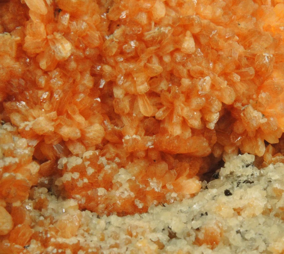 Stilbite-Ca and Calcite from Water Tunnel No.3 under Manhattan Island, New York City, New York County, New York