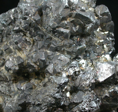 Sphalerite, Tetrahedrite and Pyrite from Huaron District, Cerro de Pasco, Peru