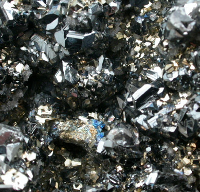 Sphalerite, Tetrahedrite and Pyrite from Huaron District, Cerro de Pasco, Peru