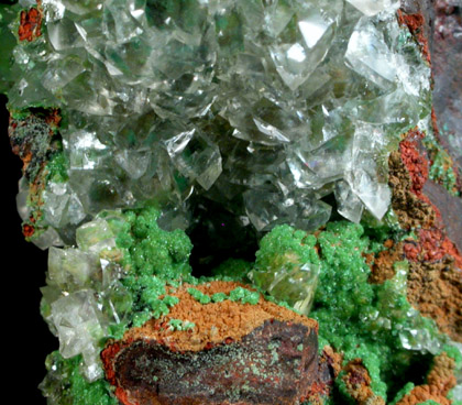 Conichalcite and Calcite from Mina Ojuela, Mapimi, Durango, Mexico