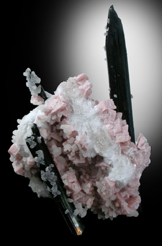 Aegirine, Rhodochrosite, Natrolite from Mont Saint-Hilaire, Qubec, Canada