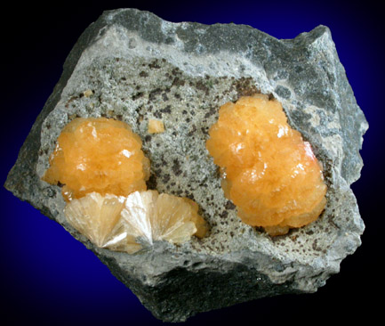 Stilbite from Fanwood Quarry (Weldon Quarry), Watchung, Somerset County, New Jersey