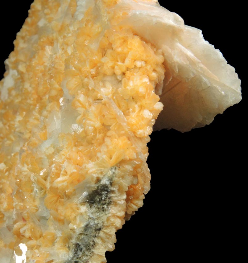 Stilbite-Ca and Calcite from Water Tunnel No.3 under Roosevelt Island, New York City, New York County, New York