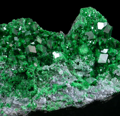 Uvarovite Garnet from Saranovskoye Mine, Sarany, Permskaya Oblast', Ural Mountains, Russia (Type Locality for Uvarovite)