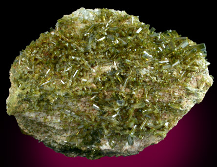 Epidote from Capelinha, Minas Gerais, Brazil