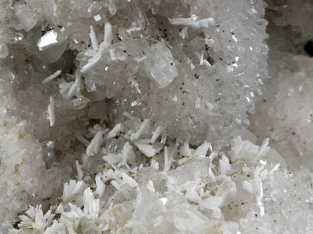 Laumontite on Quartz from Prospect Park Quarry, Prospect Park, Passaic County, New Jersey