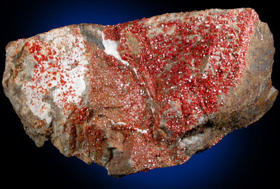Vanadinite from Apache Mine (Vanadium Shaft), 8 km north of Globe, Gila County, Arizona