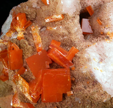 Wulfenite on Calcite from Ahumada Mine, Sierra de Los Lamentos, Chihuahua, Mexico