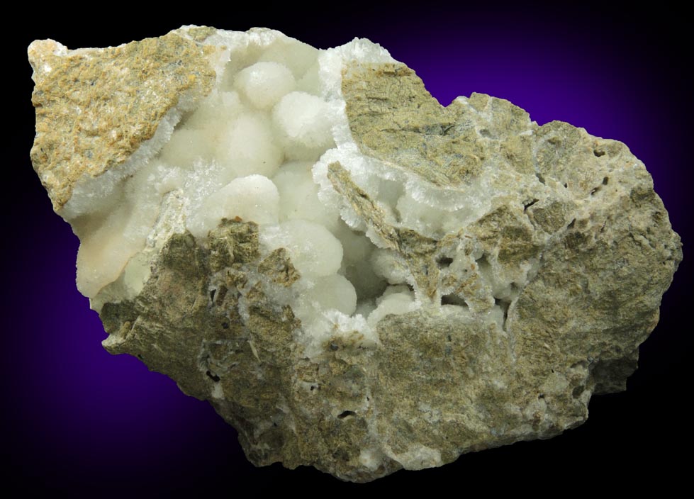 Hydromagnesite from Spring Street at Medford Road, Staten Island, New York City, Richmond County, New York